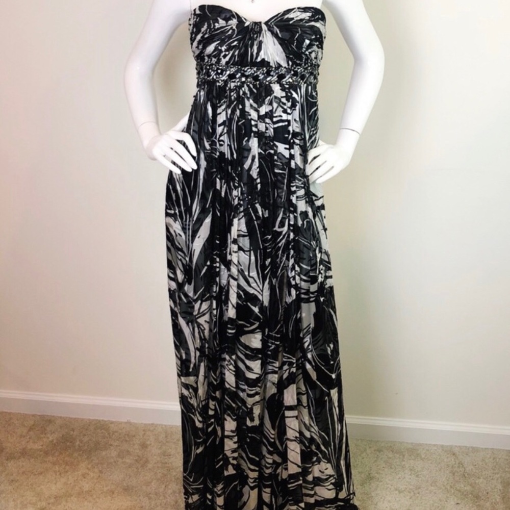 NWT BCBGMAXAZRIA black maxi strapless gown size 6